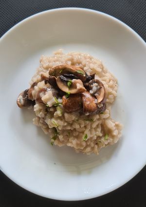 A picture of Mushroom Risotto.