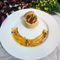 A picture of Pasta bread bowl.