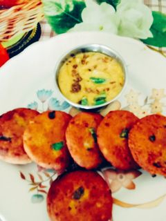 દાળ વડા(Dal vada recipe in Gujarati) રેસીપી મુખ્ય ફોટો