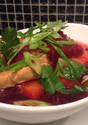 Hình của món Canh Củ Dền Hầm Sườn Heo.