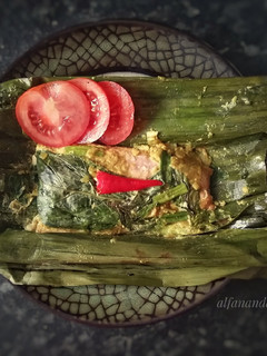 Foto resep Pepes ikan salmon bumbu kuning
