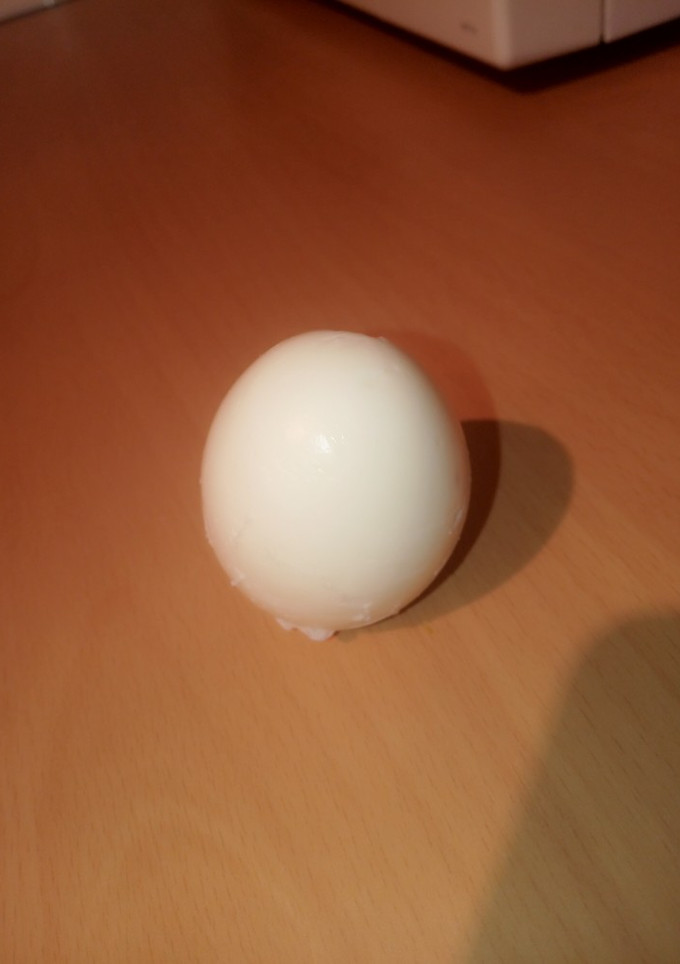 Una foto de Truco pelar huevo fácil