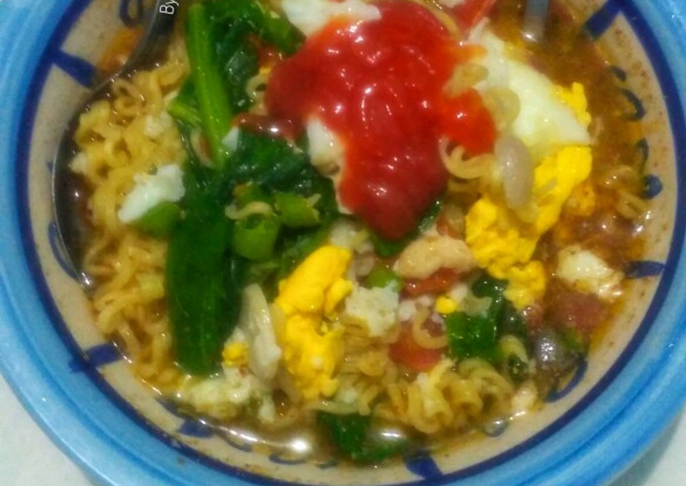Mie Kuah Soto