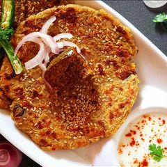 A picture of Millet Bottle-gourd Paratha.
