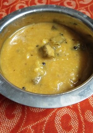 A picture of Sambhar.
