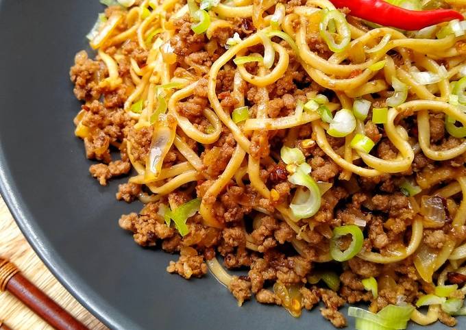 Easiest Way to Make Ultimate Beef Fire Noodles 🔥