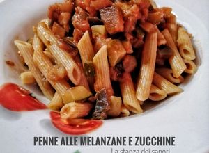 Foto di Penne alle melanzane e zucchine