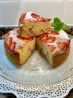 Una foto de Pastel de queso mascarpone y fresas