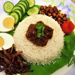 A picture of Nasi Lemak (Fragrant Coconut Rice - Malaysian Style).