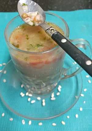 A picture of Nutritious Pearl Barley Soup (Soup e jo).