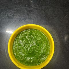Green chutney A picture of Green chutney.