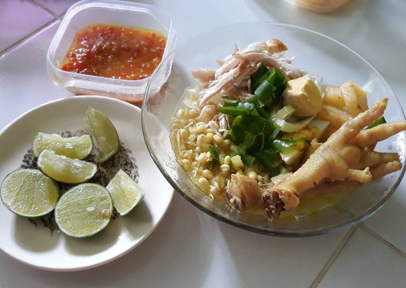 Soto Ayam Ceker (tanpa mecin)