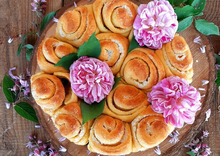 Torta di rose