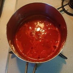 A picture of Tomato soup.