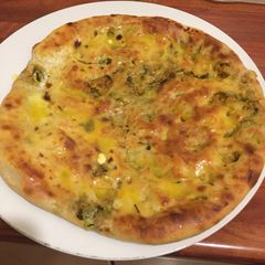 A picture of Qeema Stuffed Naan.