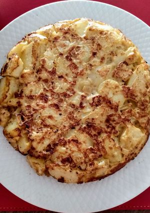 Una foto de Tortilla de papas rápida y saludable 🥔✨