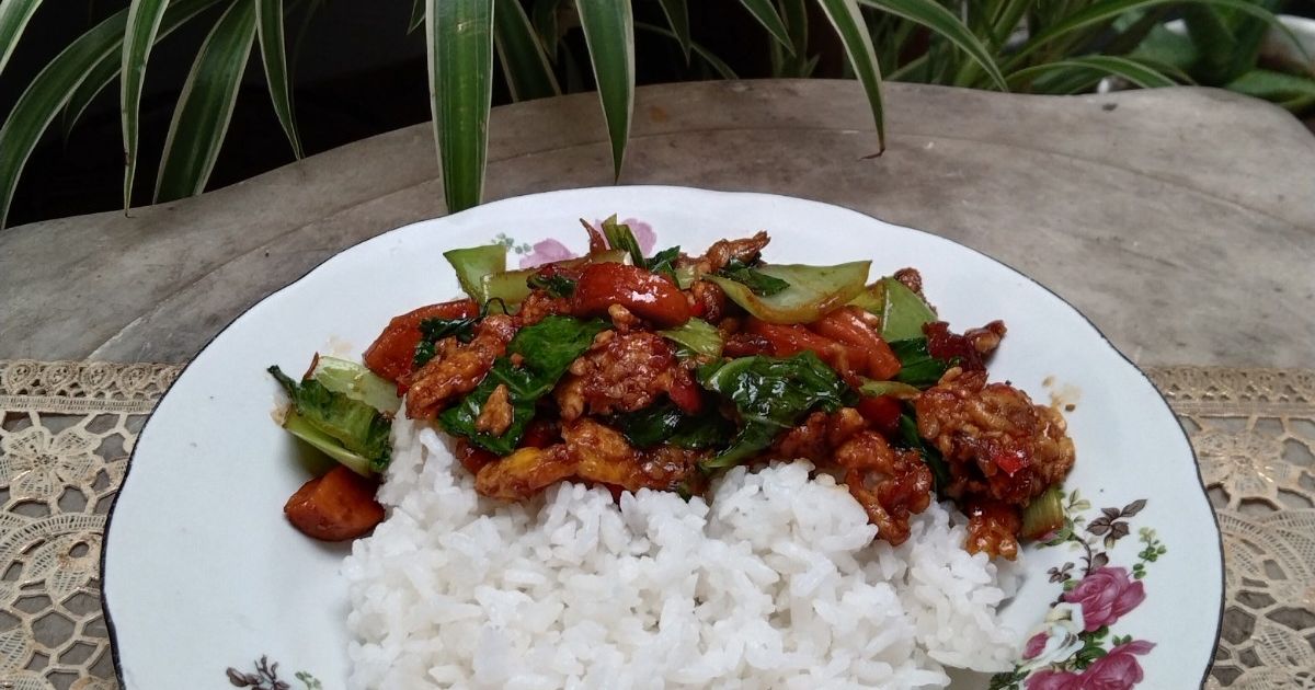 Nasi Telur Orak Arik Sosis