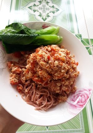 Hình của món Món chay dễ làm : Bún gạo lứt sốt cà chua đậu hủ.