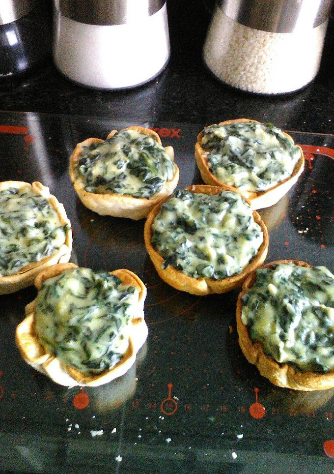Una foto de Mini tartas de acelga