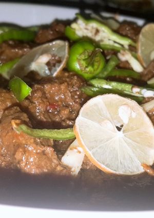 A picture of Beef shanwari karhai.