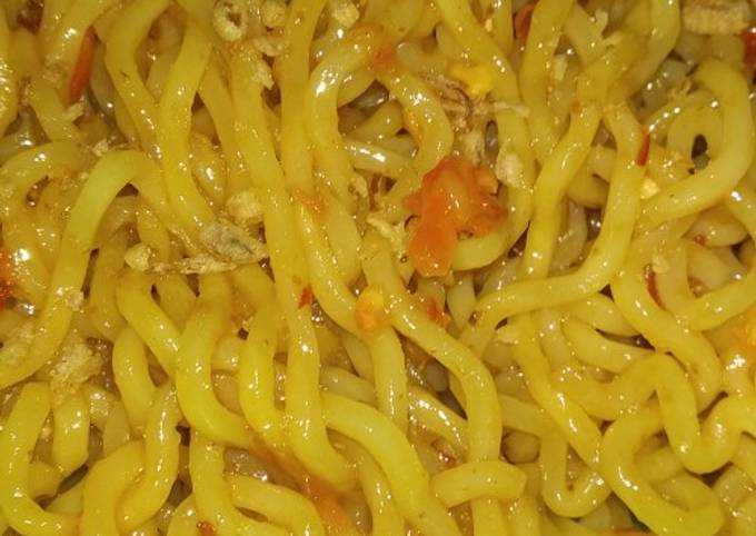 Wajib coba! Resep membuat Indomie goreng bumbu geprek yang sedap