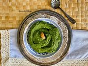 Una foto di pesto di mandorle