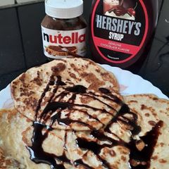 A picture of Banana nutella pancakes.
