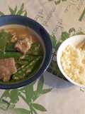 Wok de boeuf ou volaille mariné aux mange-tout