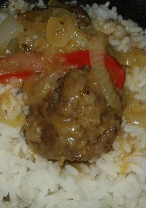 Una foto de Mis albóndigas con arroz