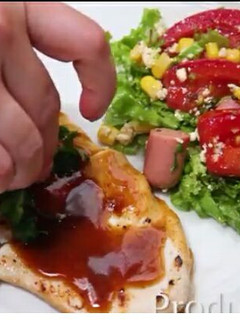 Una foto de Pollo en salsa de naranja
