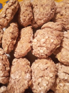 Una foto de Galletitas de avena manzana y Canela!!😋😘