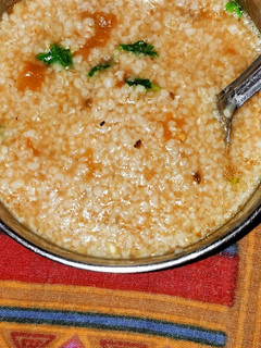 झटपट नमकीन दलिया (jhatpat namkeen daliya recipe in Hindi) रेसिपी मुख्य फोटो