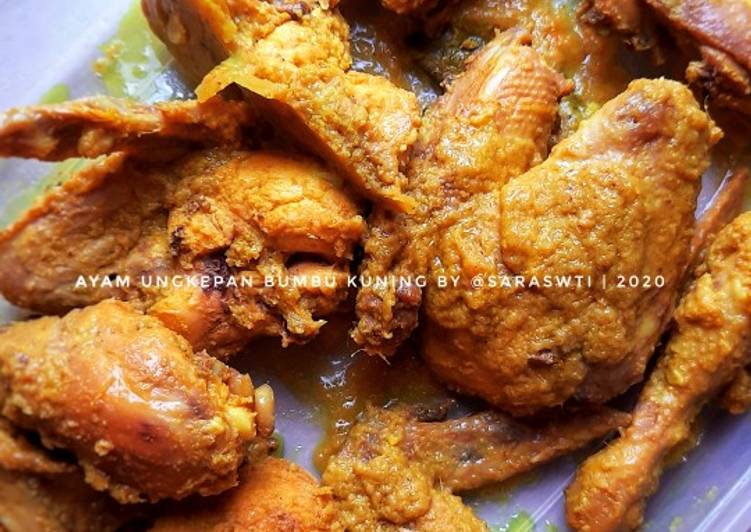 Ayam ungkepan empuk bumbu kuning