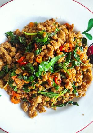 Foto resep Chicken Thai Basil Leaves