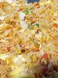 ข้าวผัดร้อนแดงส้ม