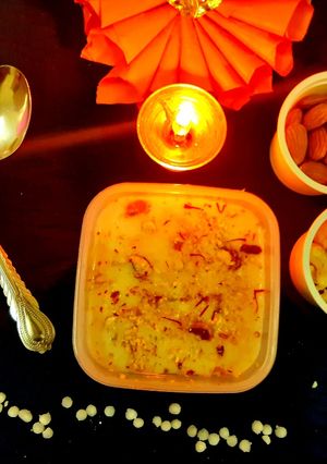 साबुदाण्याची खीर (sabudanyachi kheer recipe in marathi) रेसिपी चे मुख्य फोटो 