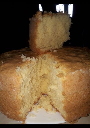 Una foto de Bizcochuelo bien alto 😉. Especial para tortas