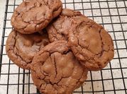A picture of cocoa chips