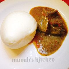 A picture of Tuwon semo and dry okro soup.