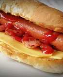 Perrito caliente con Frankfurt, Bacon y Queso