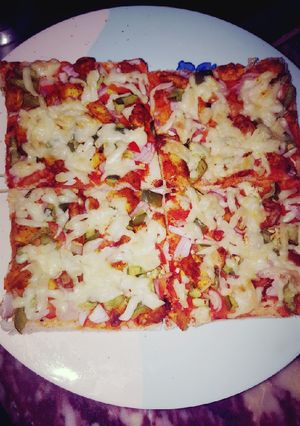A picture of Bread pizza.