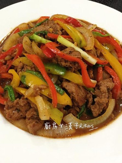 甜椒炒牛肉(黑胡椒口味) 的食譜成品照片