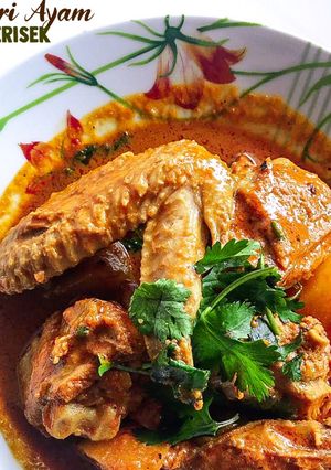 Gambar Kari Ayam Kerisek 🍗🥥
