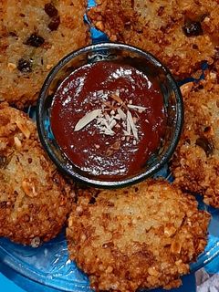 साबूदाना वड़ा (Sabudana vada recipe in Hindi) रेसिपी मुख्य फोटो