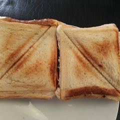 A picture of Toast bread.