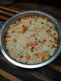 A picture of Lemon rice.