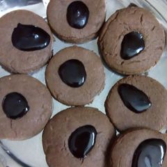 A picture of Chocolate biscuits.