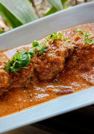 व्हेज मराठा (veg maratha recipe in marathi) रेसिपी चे मुख्य फोटो