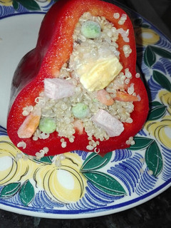 Una foto de Pimiento con quinoa 3 delicias