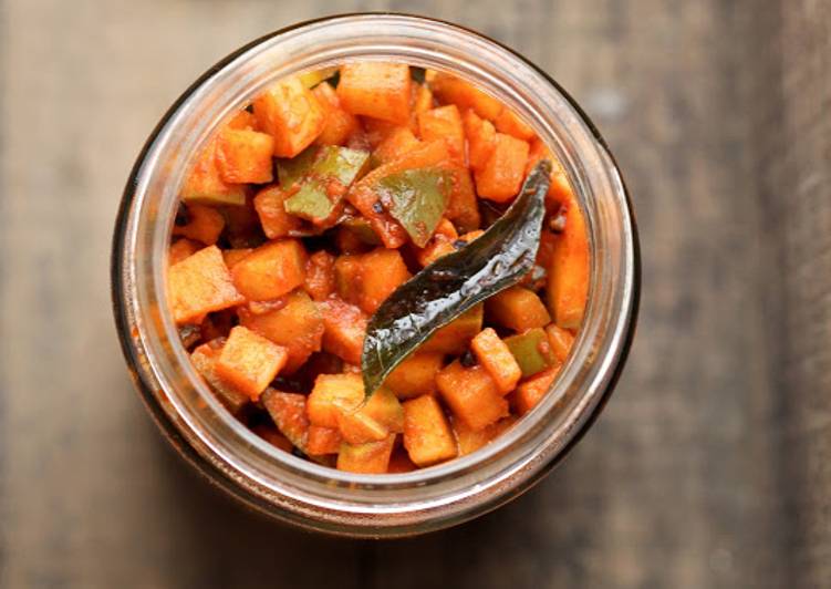 Recipe of Favorite Kaduku mango achar/ kerala mango pickle